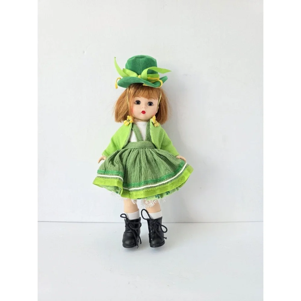 Madame Alexander doll ‎ 8